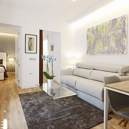 Appartement Angel Square à Madrid Extérieur photo