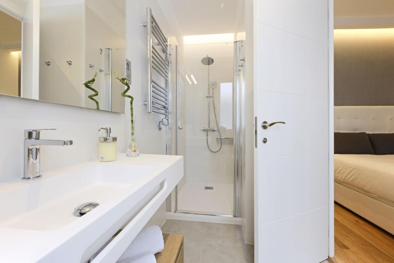 Appartement Angel Square à Madrid Extérieur photo