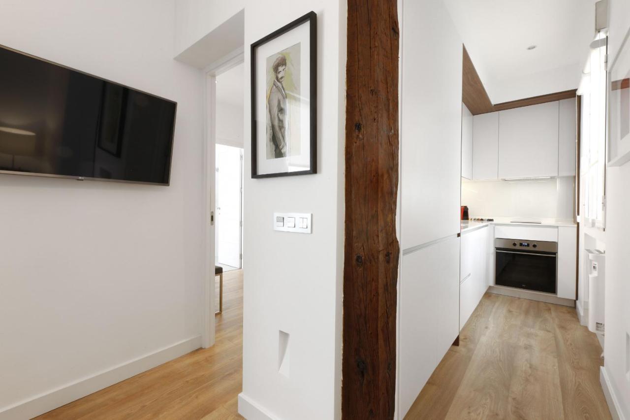 Appartement Angel Square à Madrid Extérieur photo