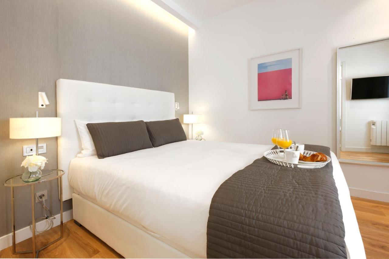 Appartement Angel Square à Madrid Extérieur photo