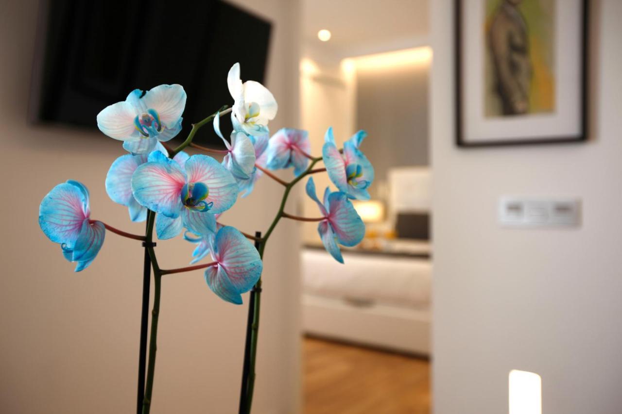 Appartement Angel Square à Madrid Extérieur photo
